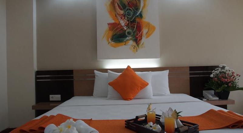 Bloo Bali Hotel Kuta Lombok Esterno foto