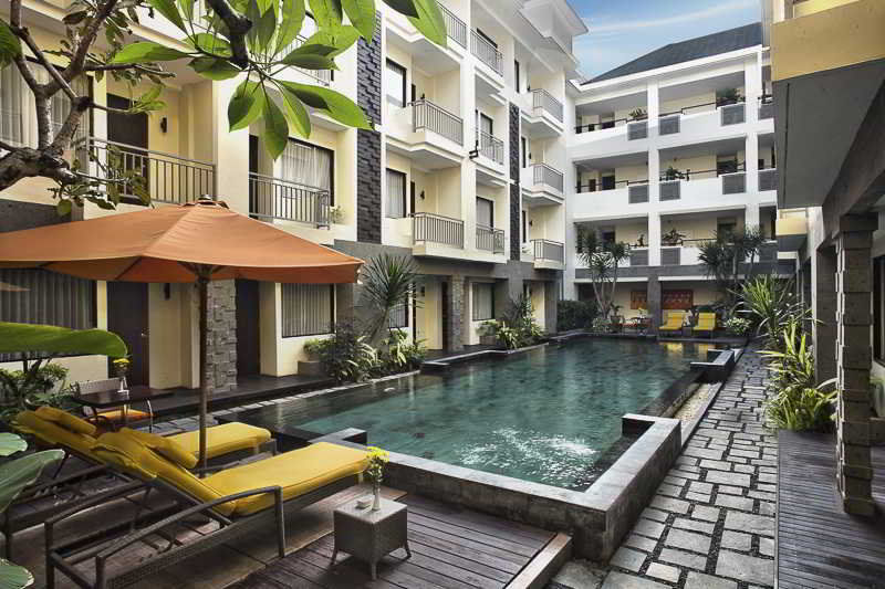 Bloo Bali Hotel Kuta Lombok Esterno foto