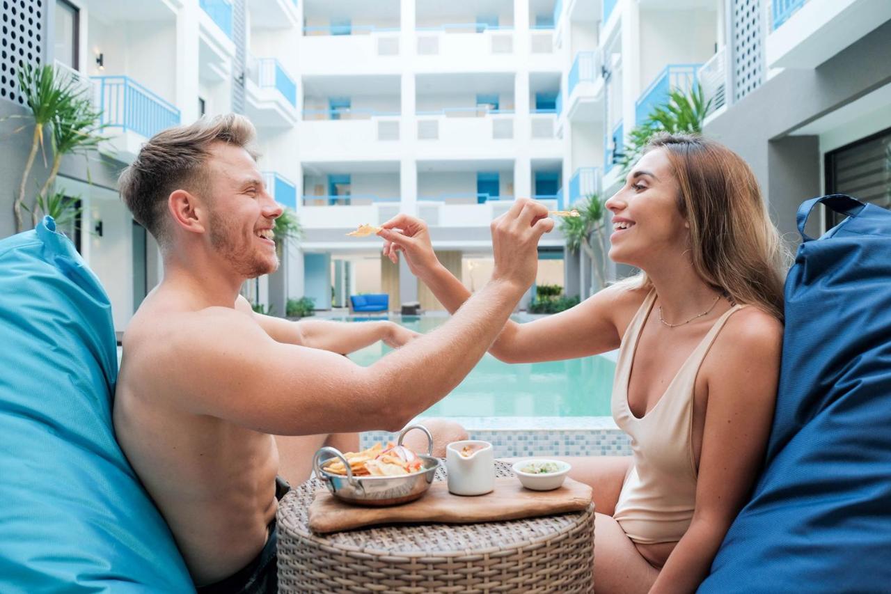 Bloo Bali Hotel Kuta Lombok Esterno foto